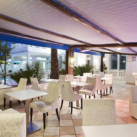 La Hotel 3*